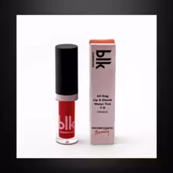 Blk lip  & Cheecj water tint orange