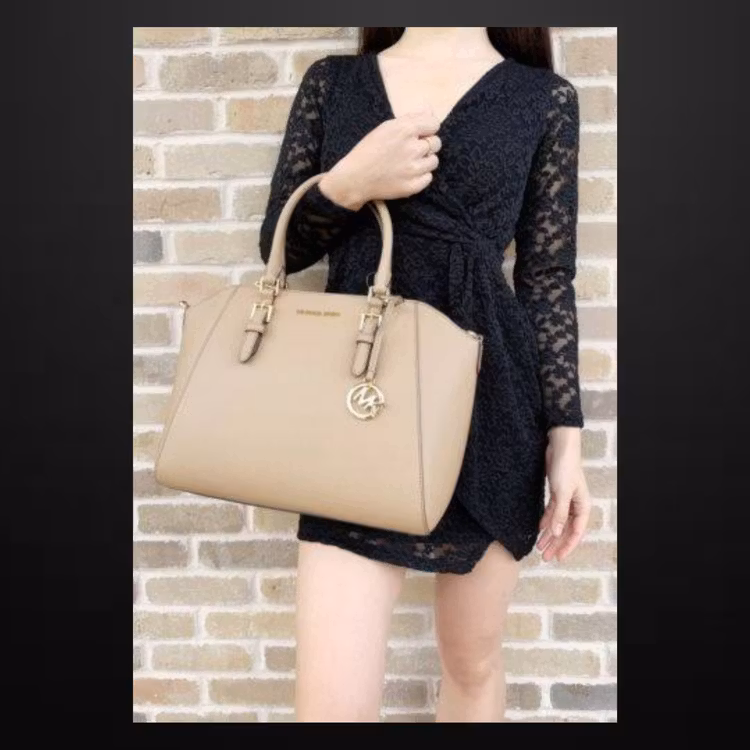 Brandnew Original Michael Kors Ciara Saffiano Large Top