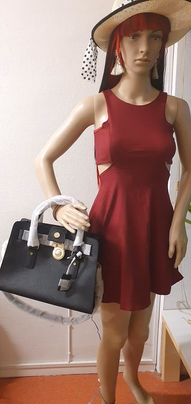 Michael Kors Hamilton Top Zip east west satchel Sholder Leather bag black