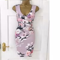 LIPSY-Lilac-Plunge-Neck-Floral-Dress