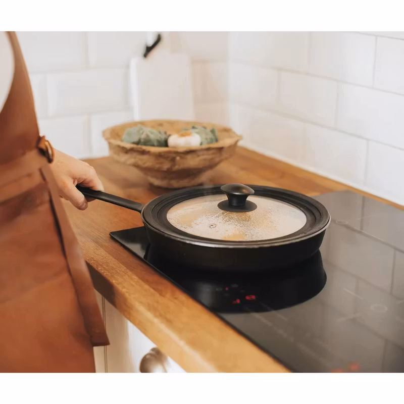 Universal Knivblock med borst svart höjd 22 cm