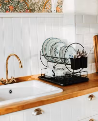 Disa Diskställ 2 plan svart tallrik + bestickhållare 47*34*32