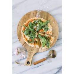 Sade Pizzaset skärbräda FSC pizzaskärare rund  42*33*1,5 cm