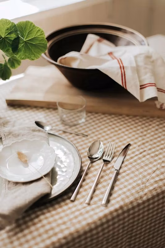 Clara Bestickset 24 delar 18/10 stål kniv gaffel sked kaffesked