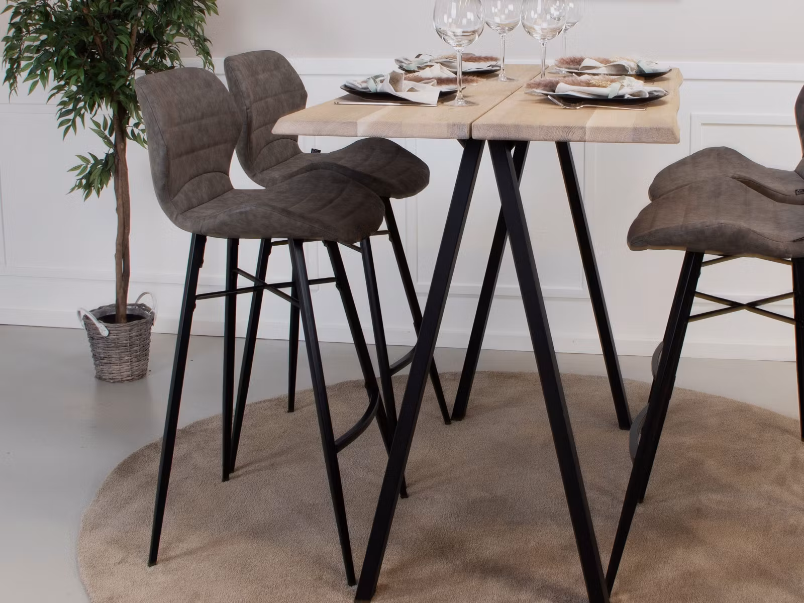 Benstativ till bar/ bänkskiva VB