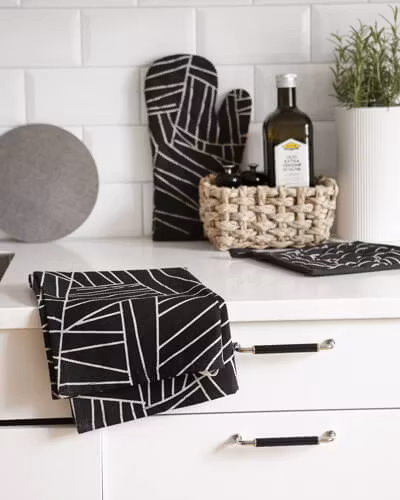 Grytvante Brunneby randig Svart