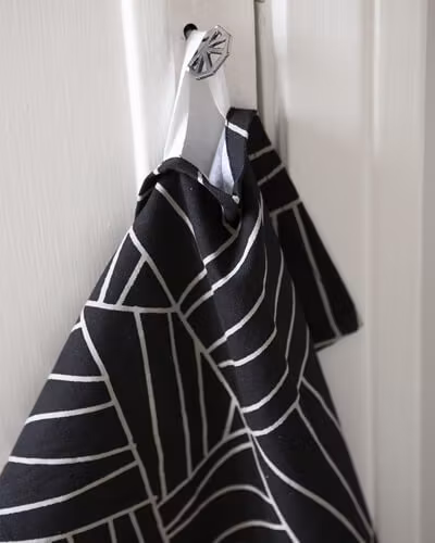 Kökshandduk Brunneby randig Svart