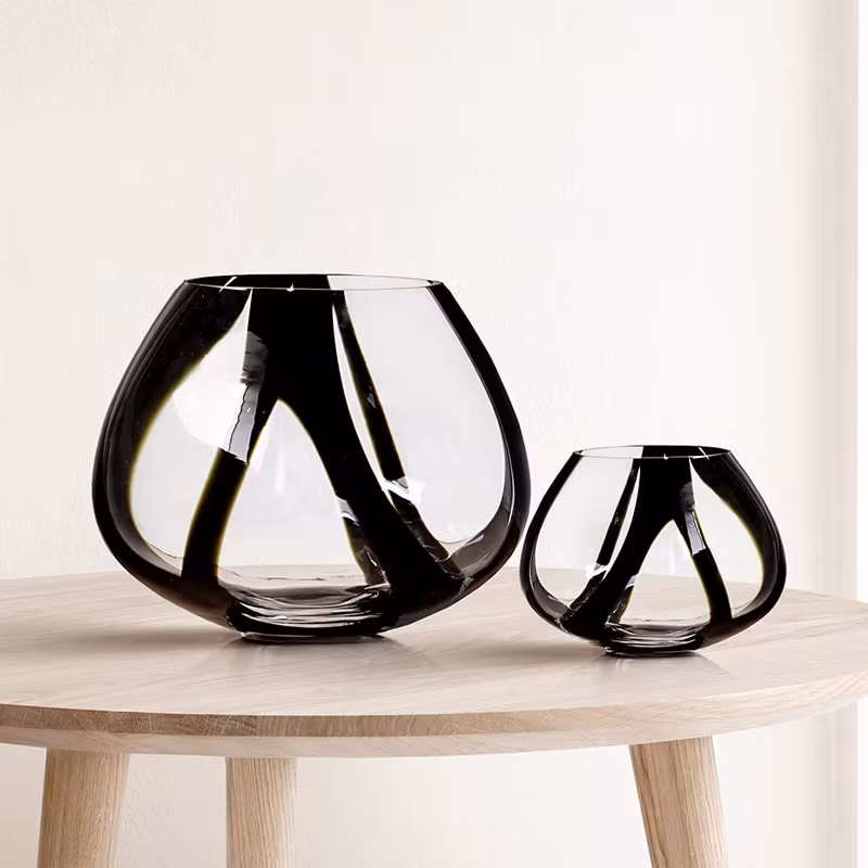 Vase Paradizo wide svart