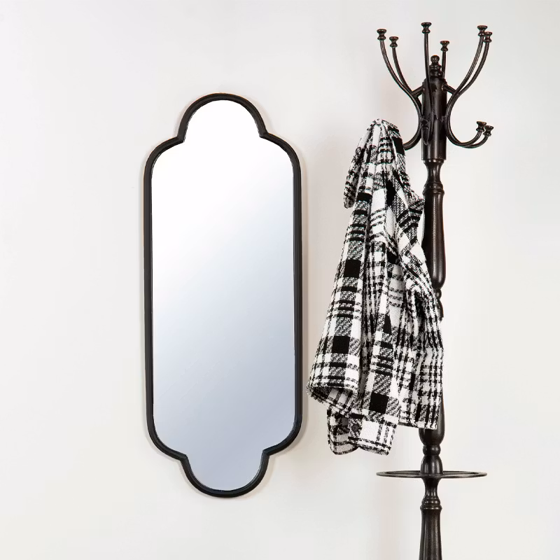 Spegel avlång svart 45x3x111cm