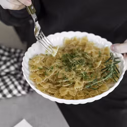 Djup tallrik Flora vit