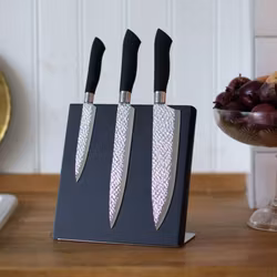 Akira Knivset i stål svart handtag