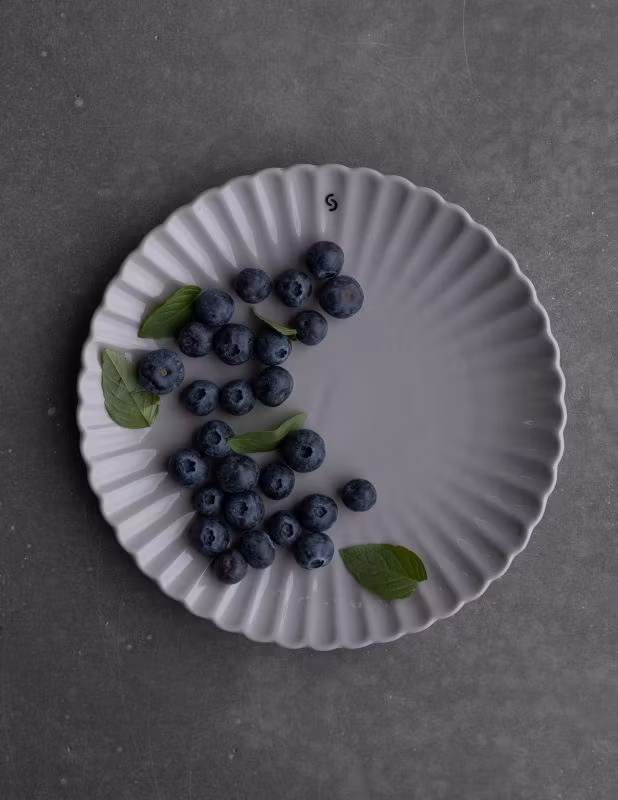 Assiett FLORA Grå 20 cm