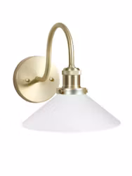 August VägglampaIP23 – Opal 25cm IP23 – White