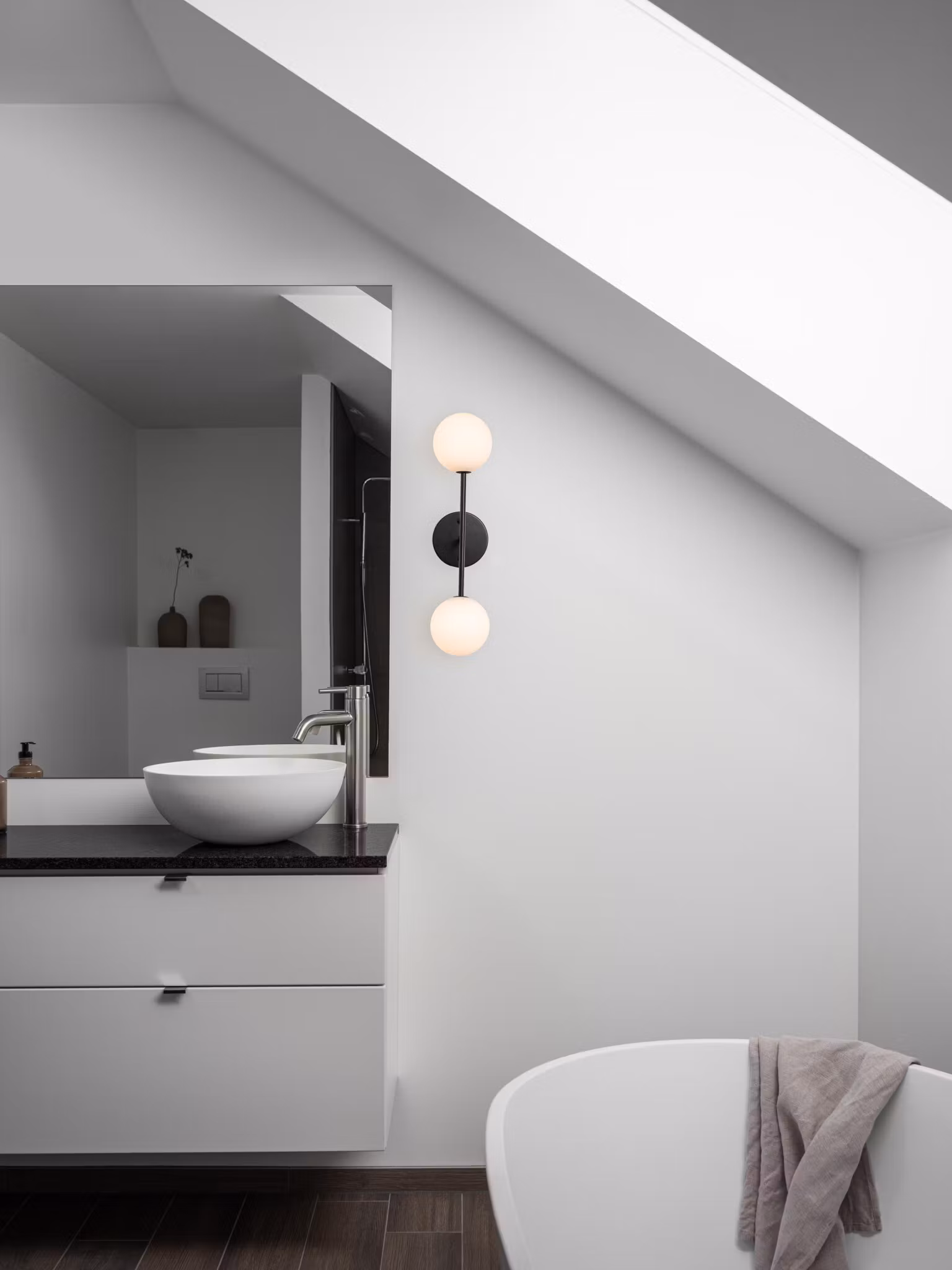 Sigma D vägglampa – Svart Opal, 49cm – White