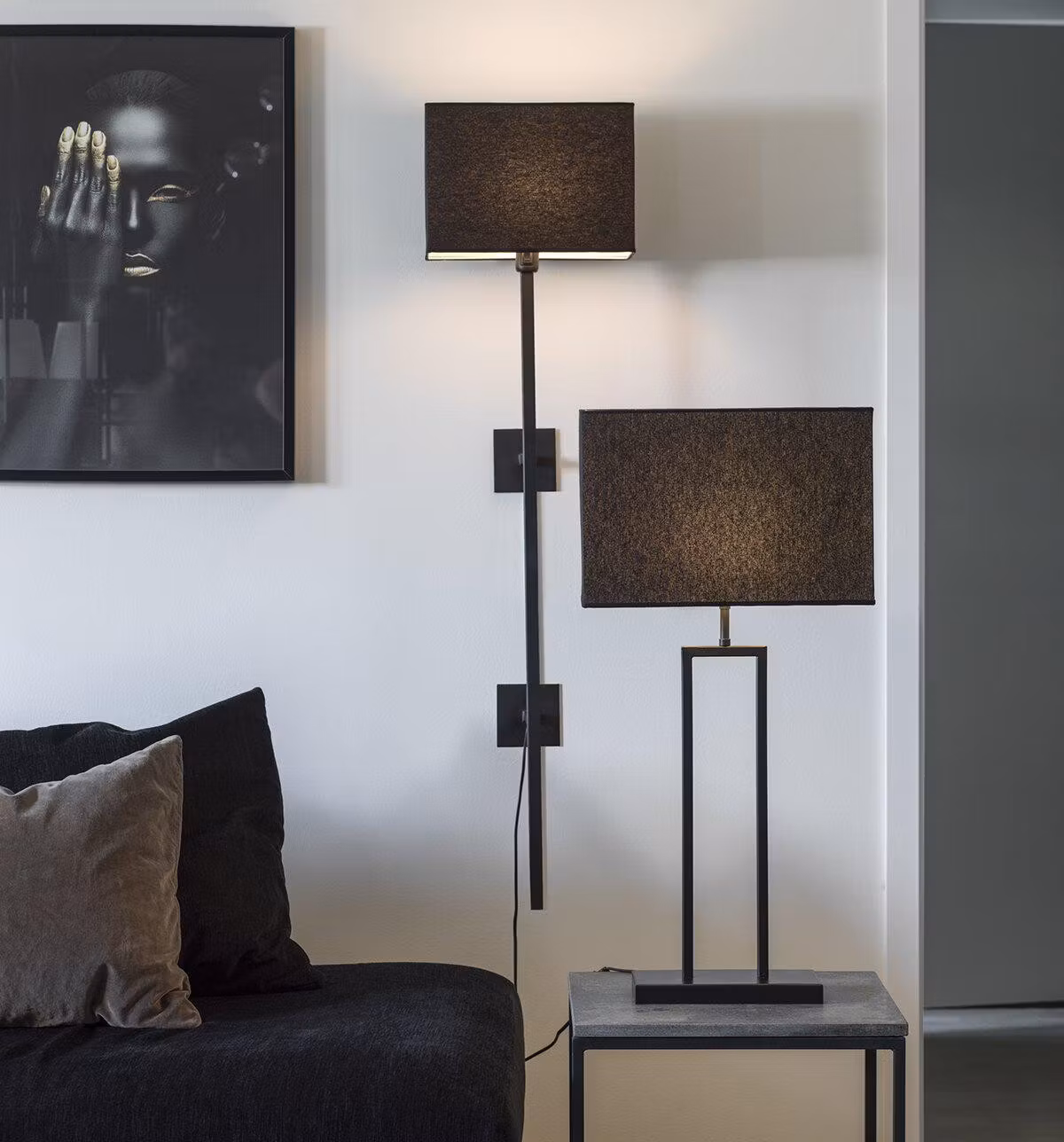 Rod golvlampa – Svart 149cm – Black