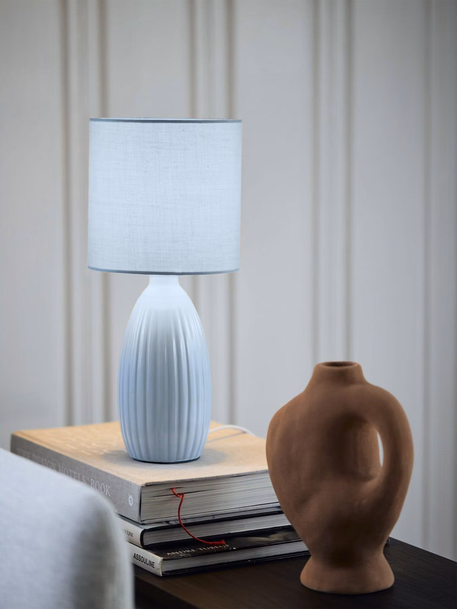 Uno bordslampa