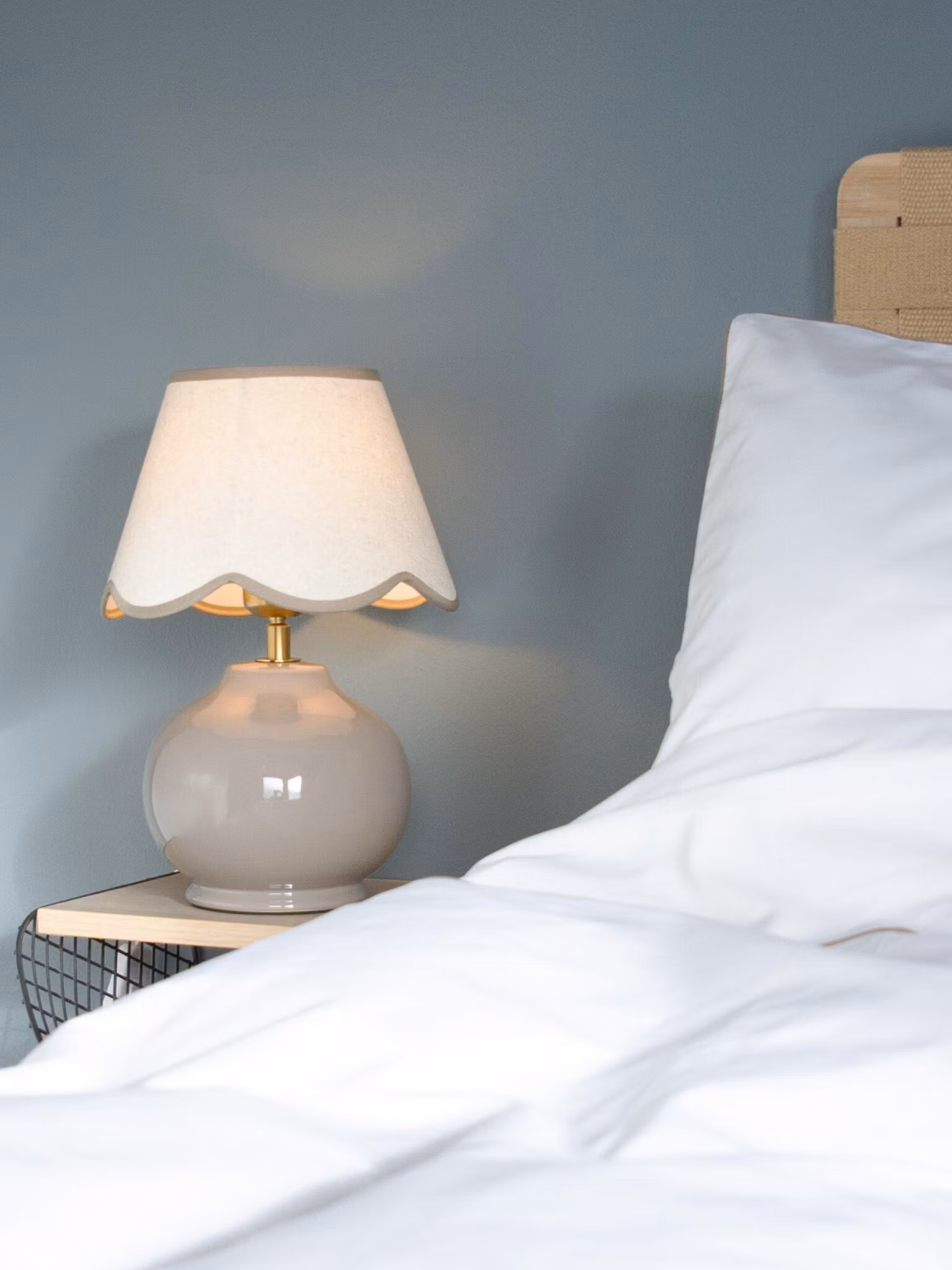 Nell bordslampa