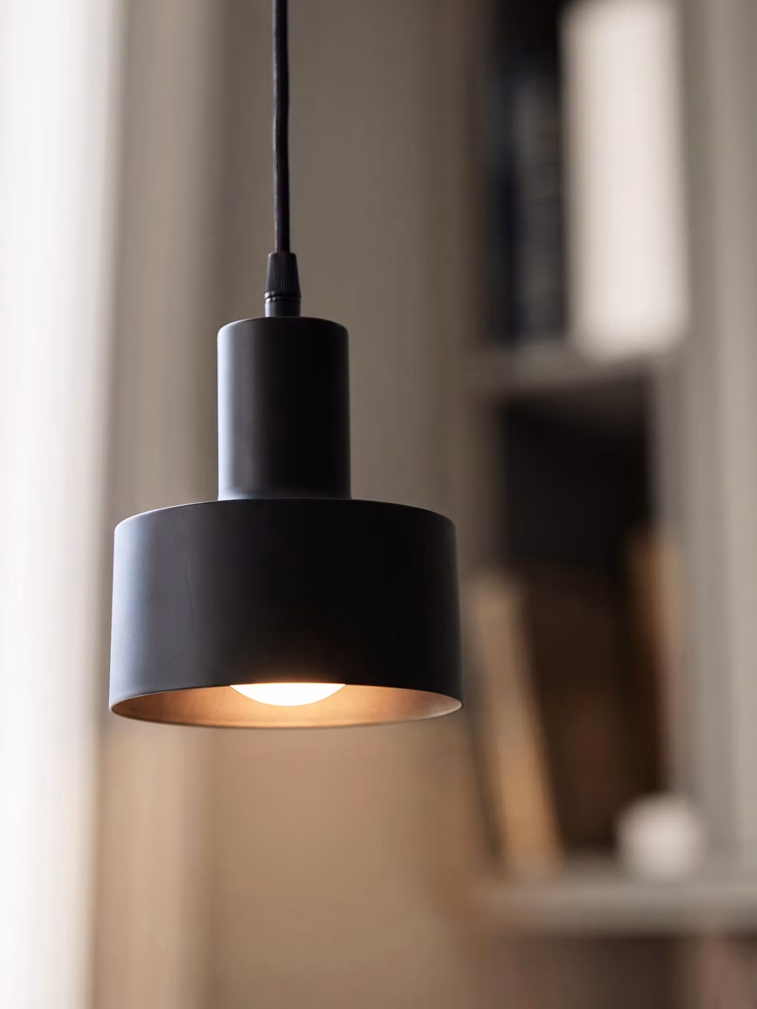 Solo fönsterlampa Mattsvart 13cm