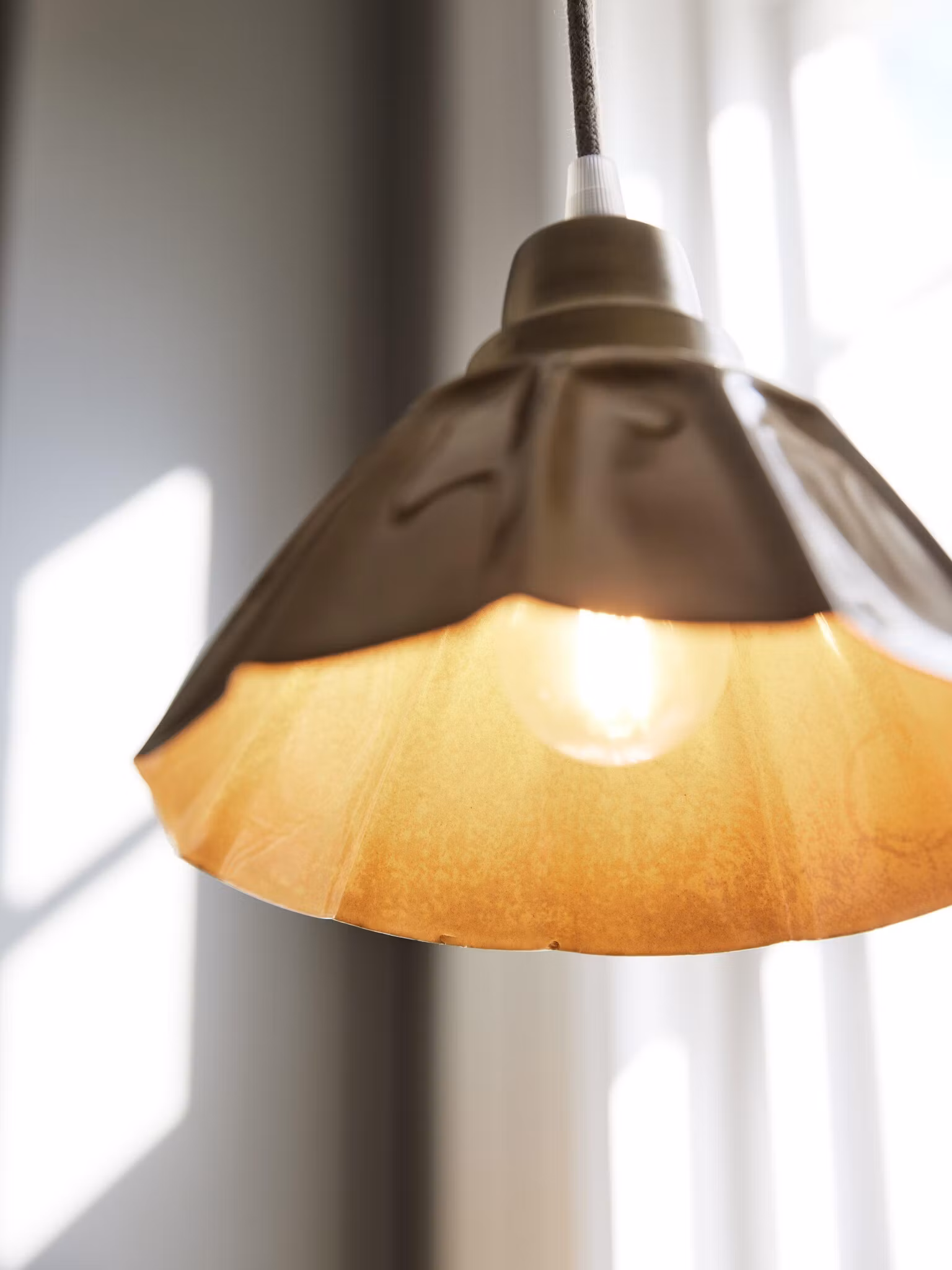 Ester fönsterlampa Senap 18cm