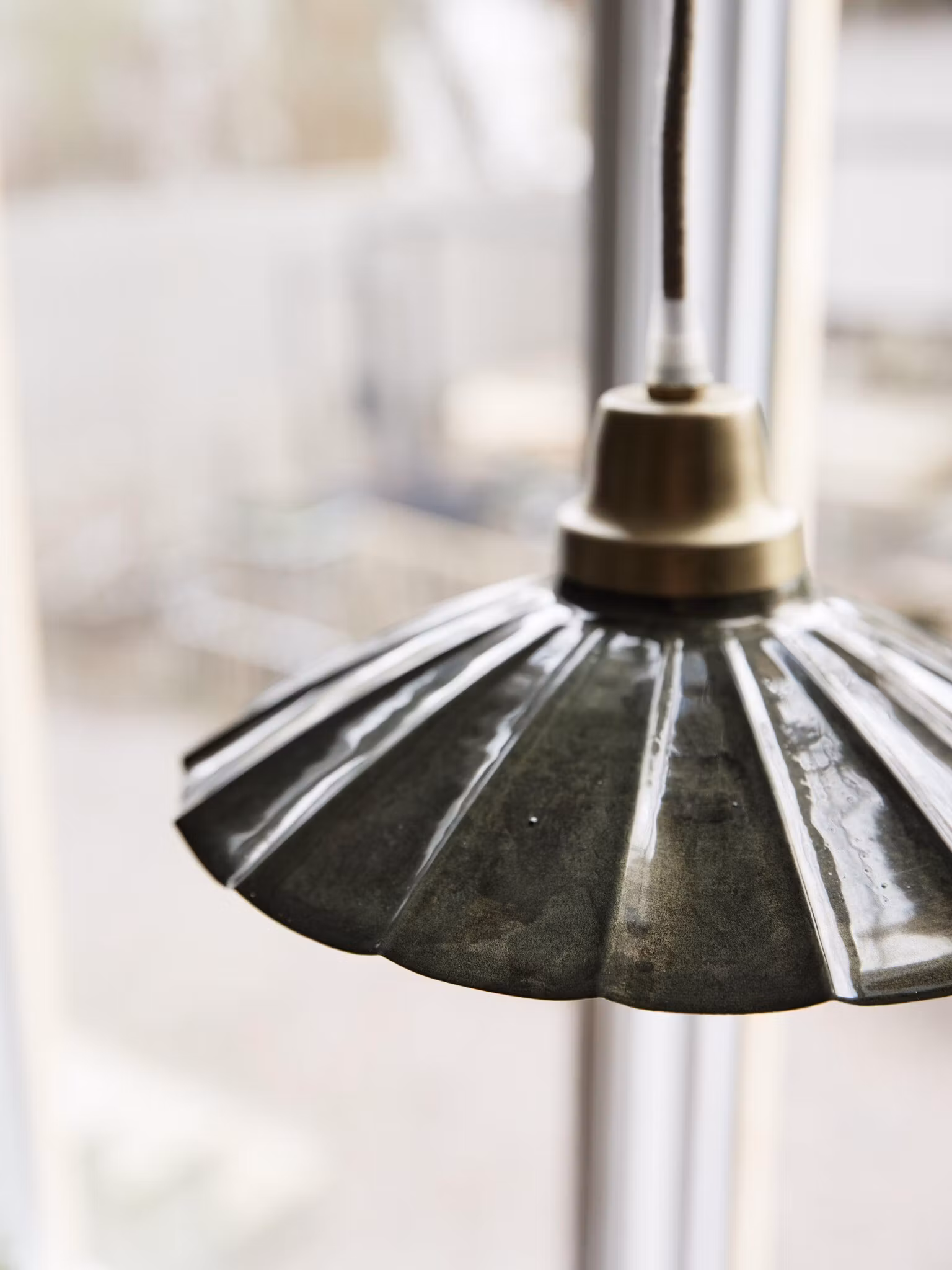 Ester fönsterlampa Mörkgrön 24cm