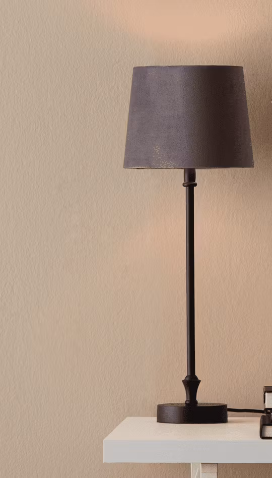 Liam Lampfot Svart 46cm