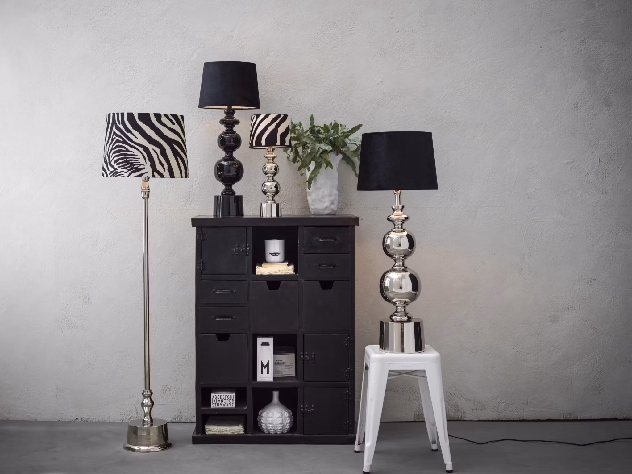 Grace lampfot Svart 60cm