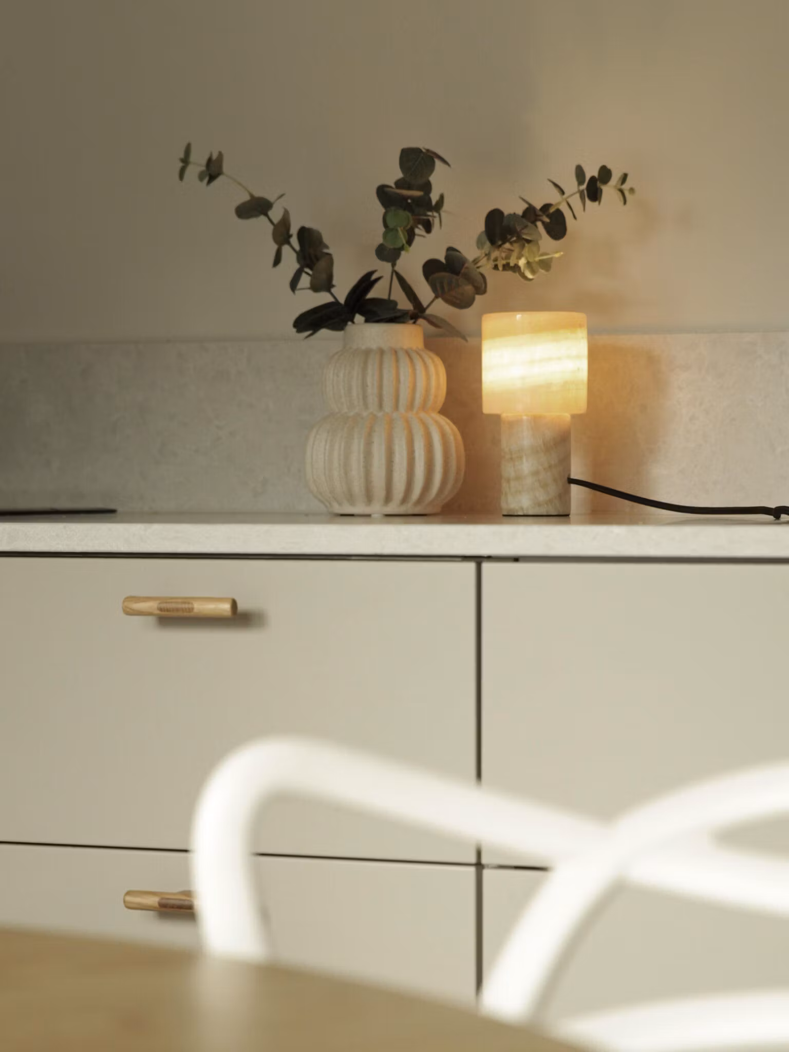 Lucie bordslampa G9 marmor 16cm