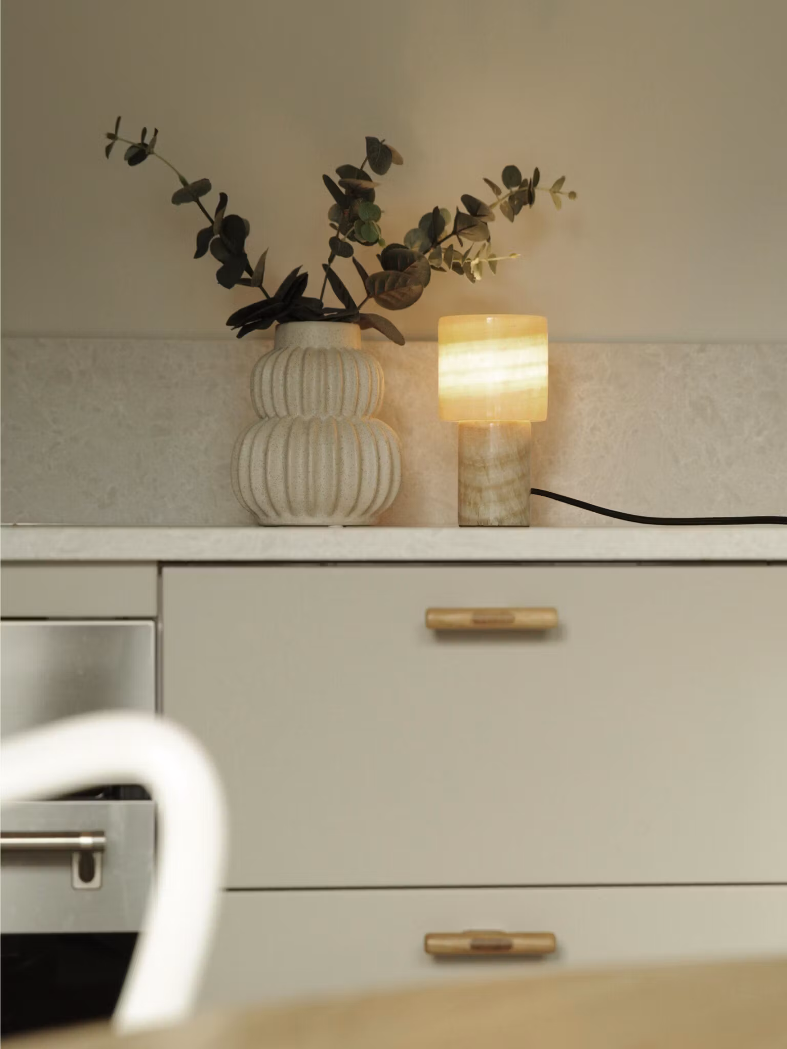 Lucie bordslampa G9 marmor 16cm
