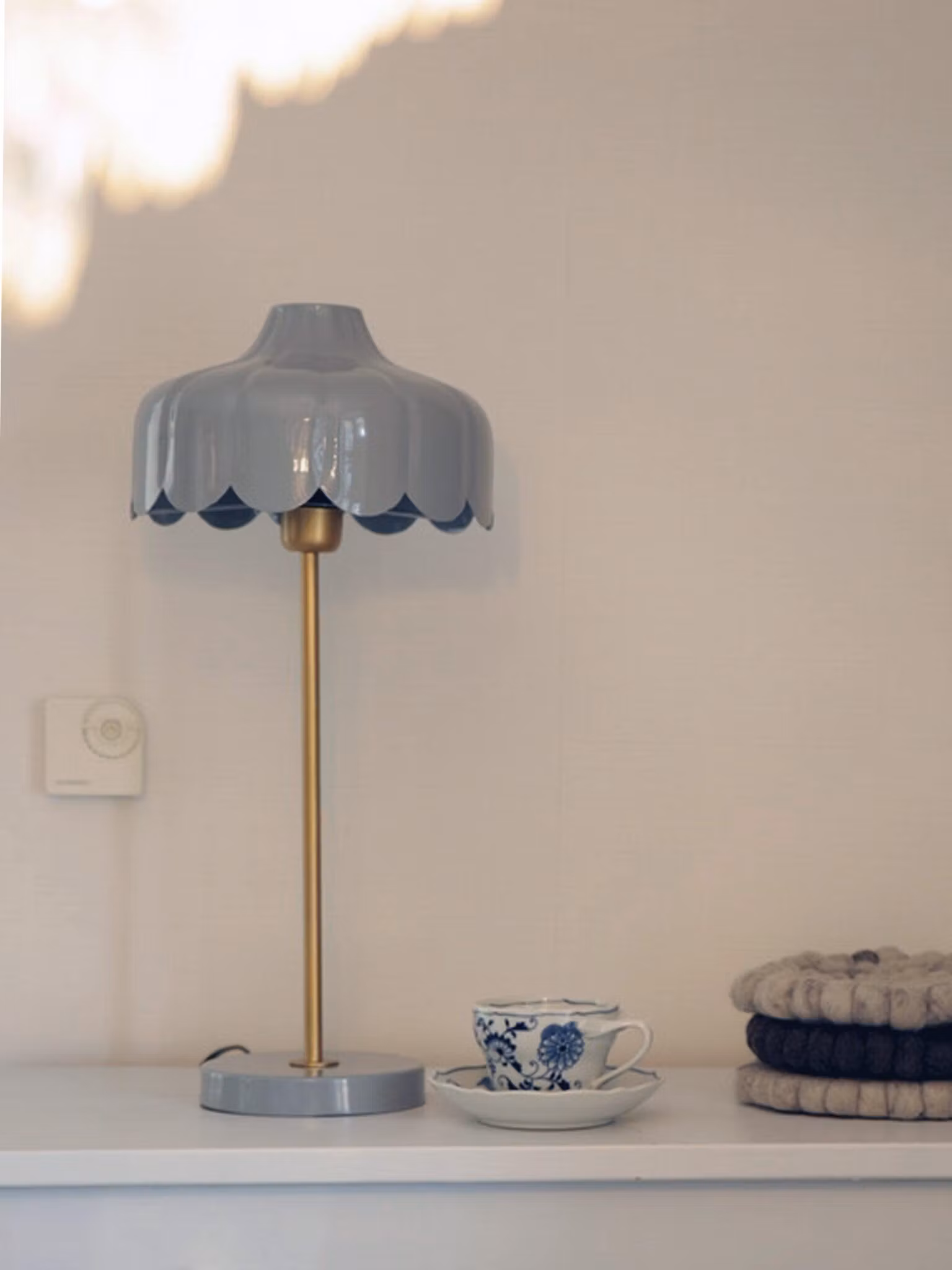 Wells bordslampa Denim/guld 50cm