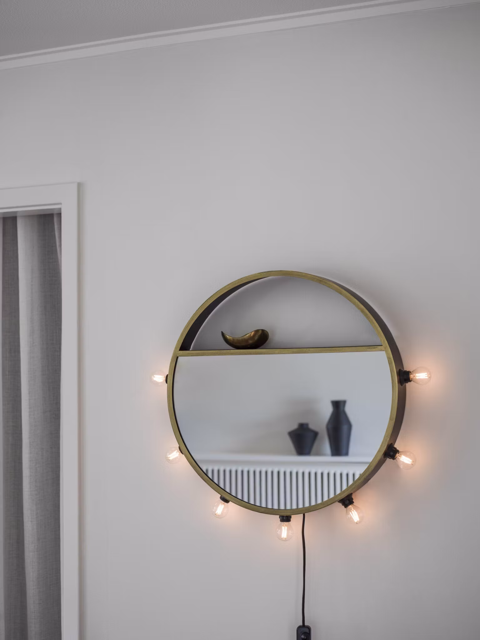 Bea spegellampa Svart/guld 45cm