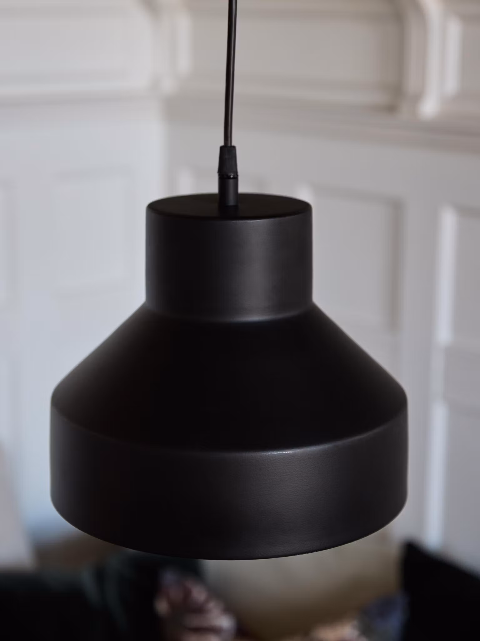 Solo taklampa Matt svart 26cm