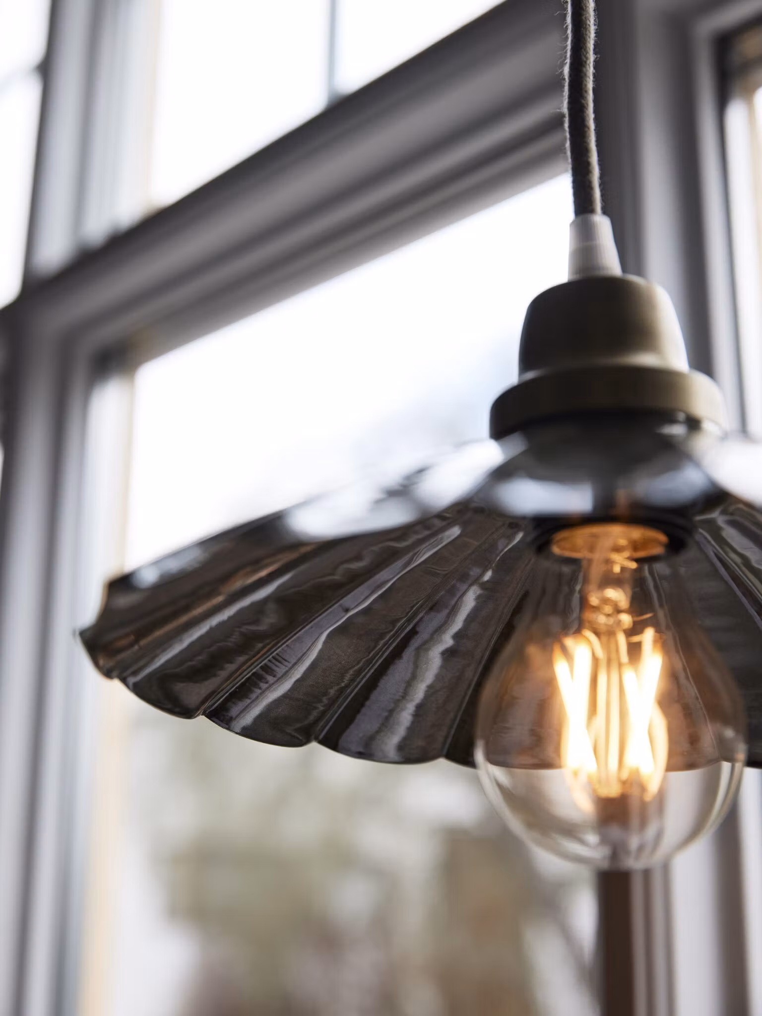 Ester fönsterlampa Mörkgrön 24cm