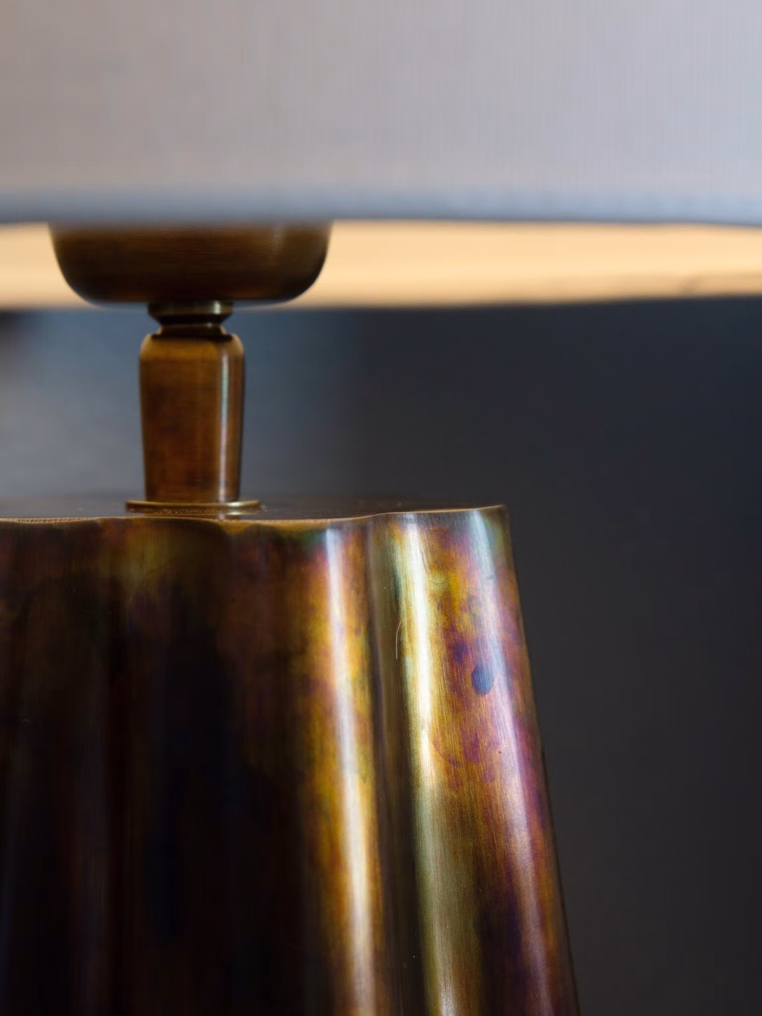Aira lampfot Oil brass 34cm