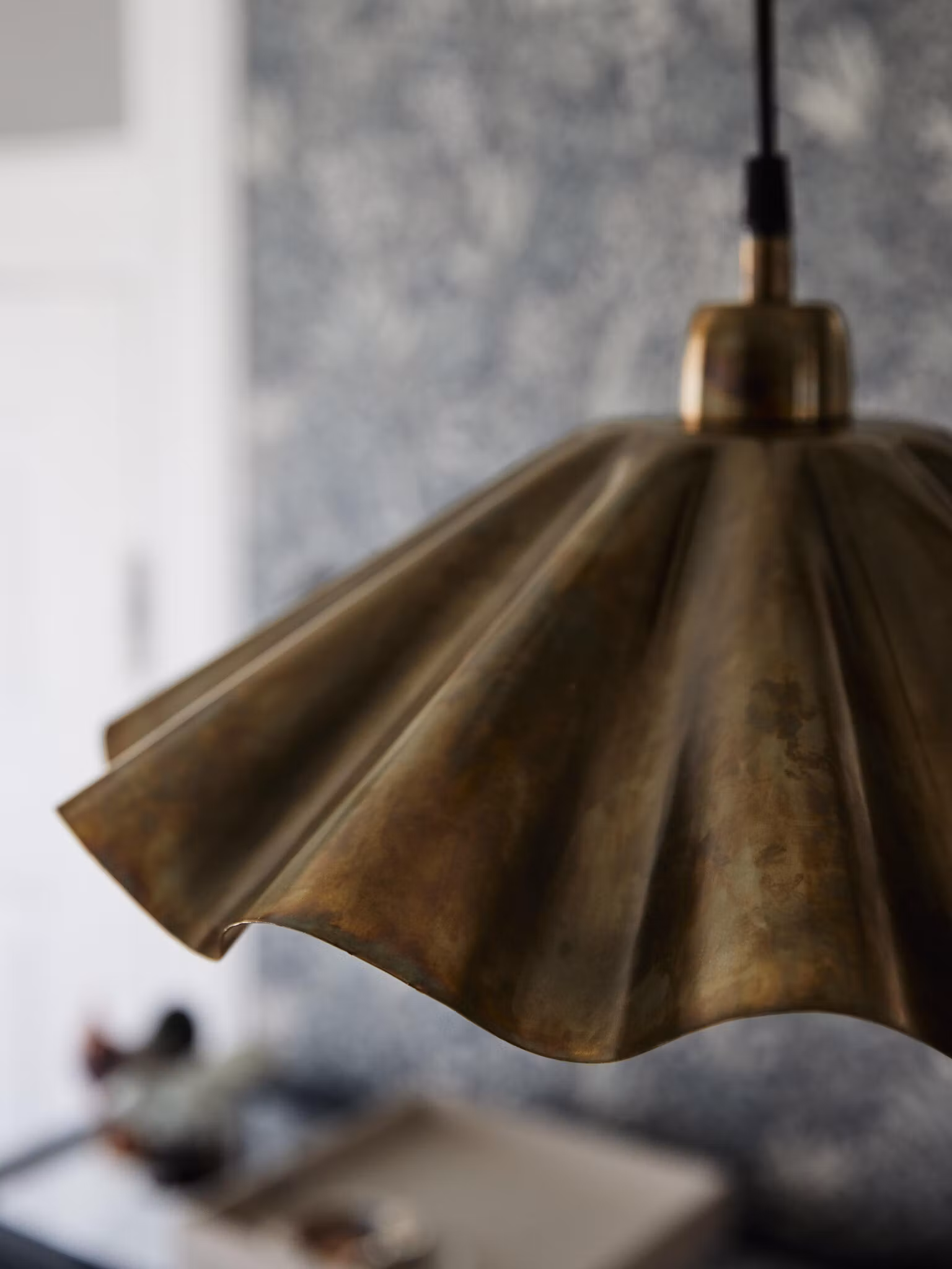 Aira taklampa Oil brass 41cm