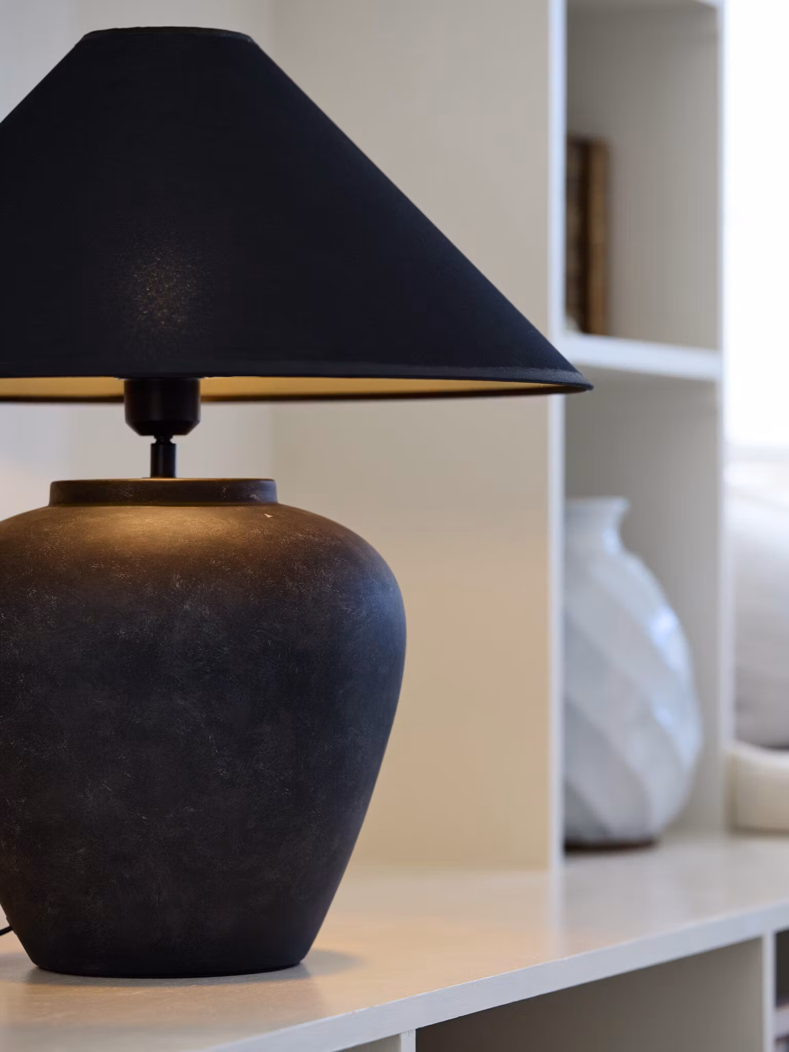 Lilly Lampfot Anthracite 37cm