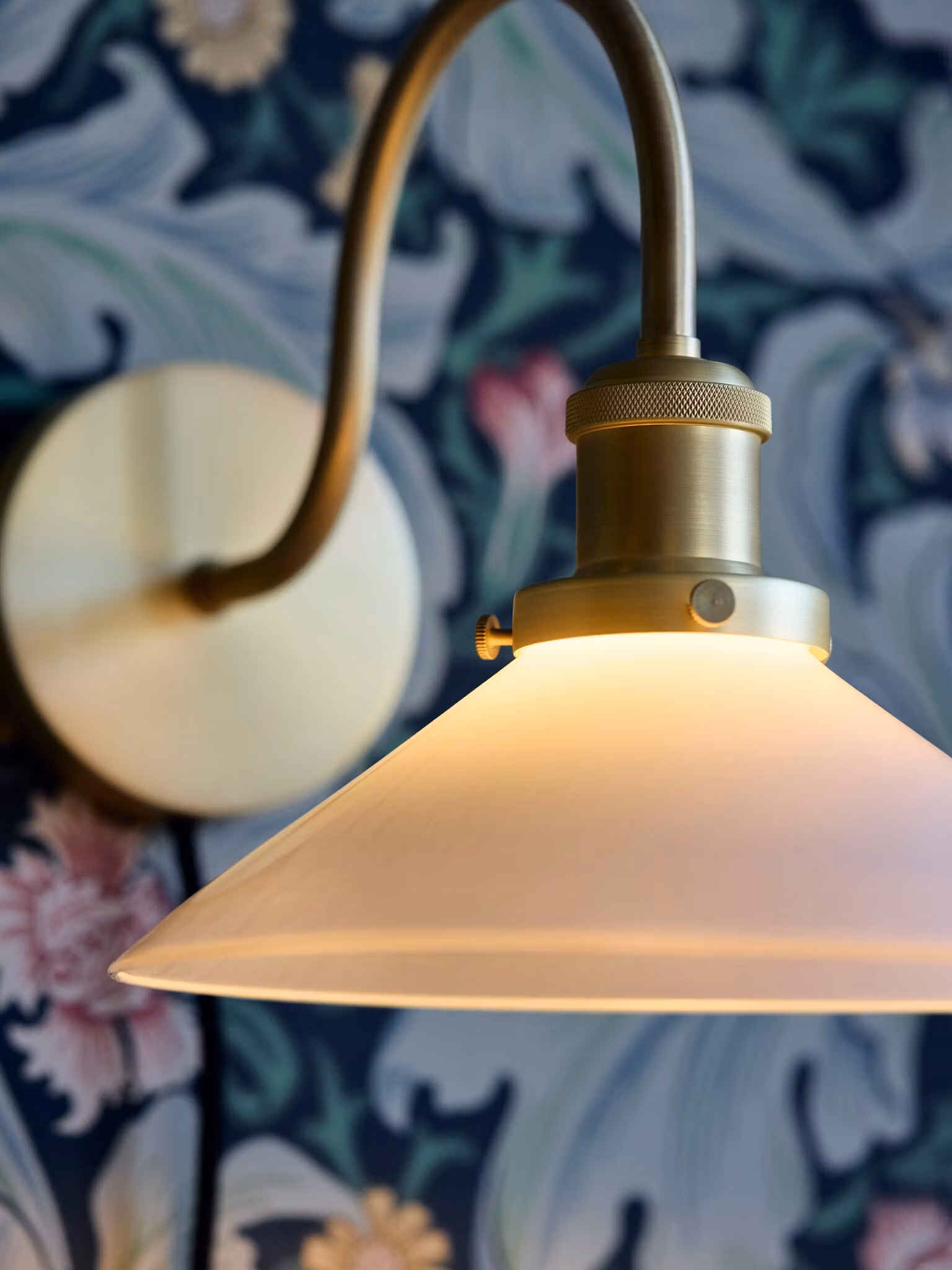 Axel Vägglampa Opal 25cm