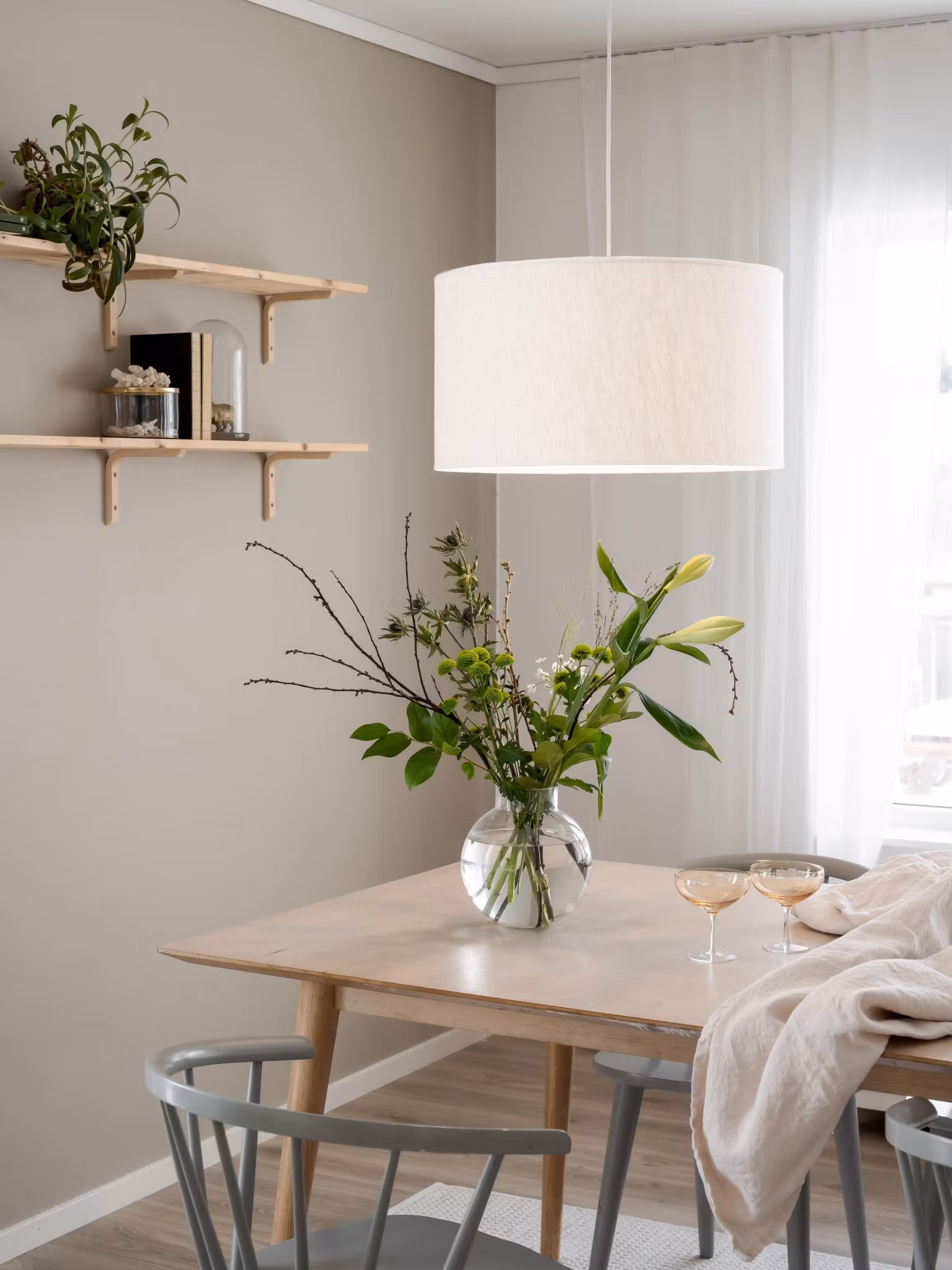 Sara Taklampa Linne Offwhite 55cm