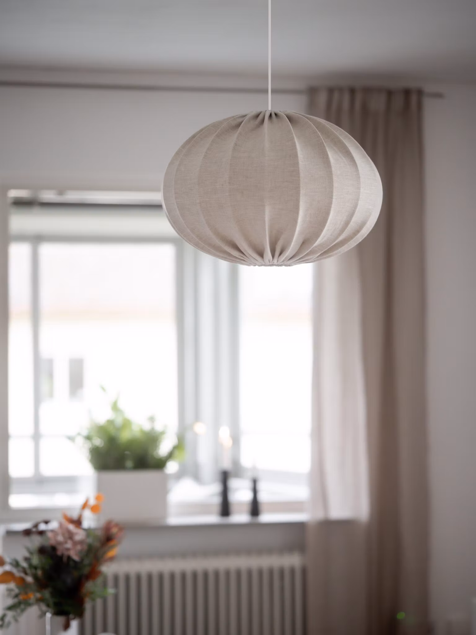 Hilma Takskärm Lin Natur/vit 50cm