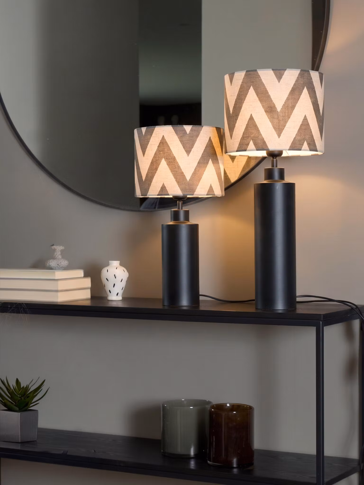 Solo Bordslampa Matt svart 45cm