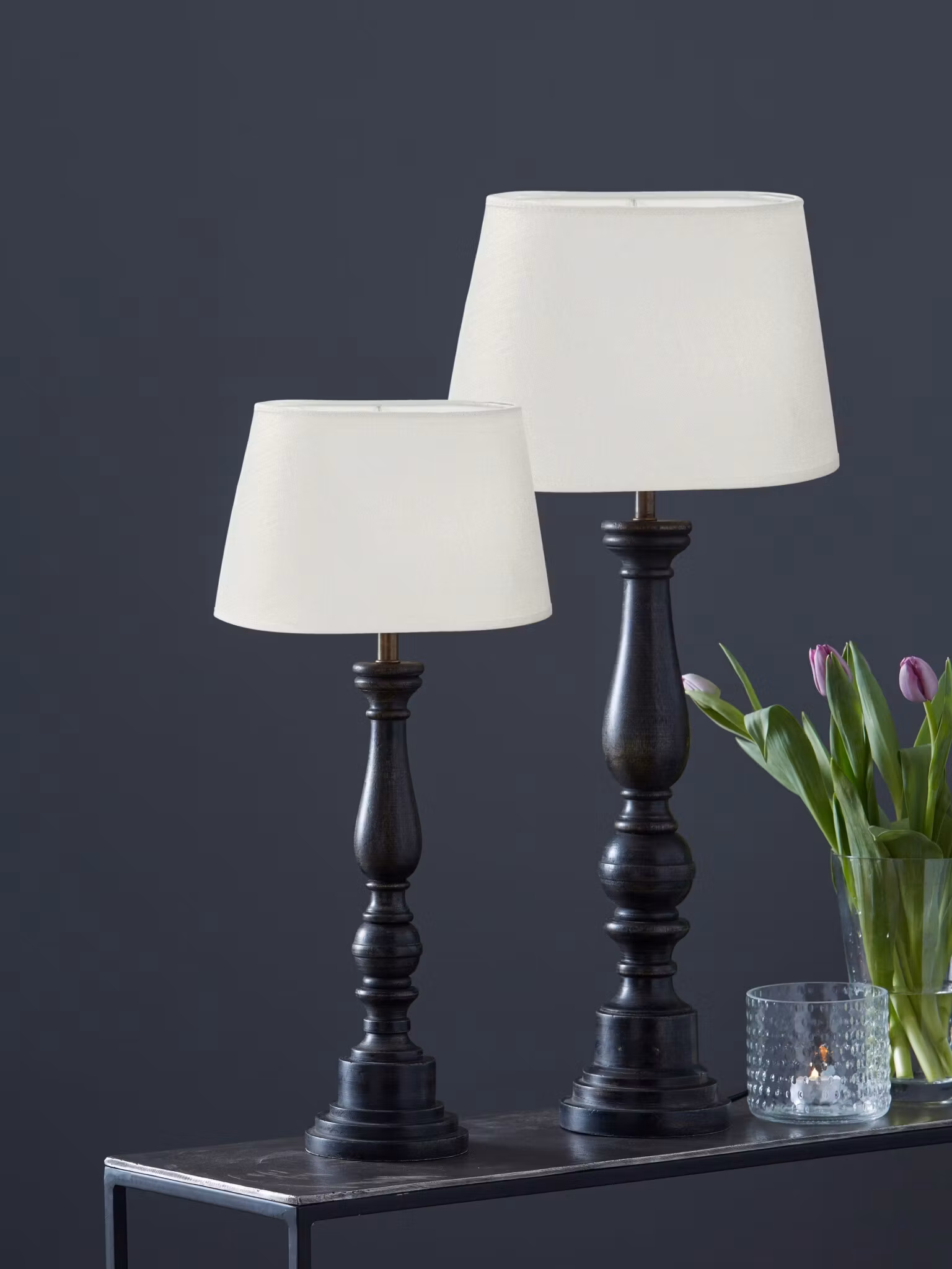 Doris bordslampa med oval skärm 64cm