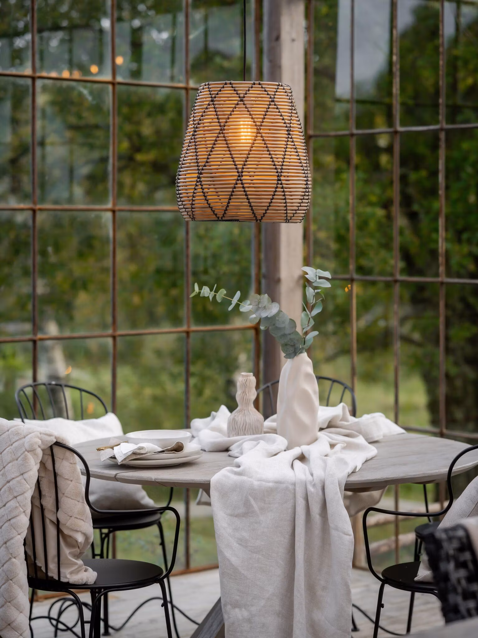 Lollo Taklampa Natur/svart 38cm