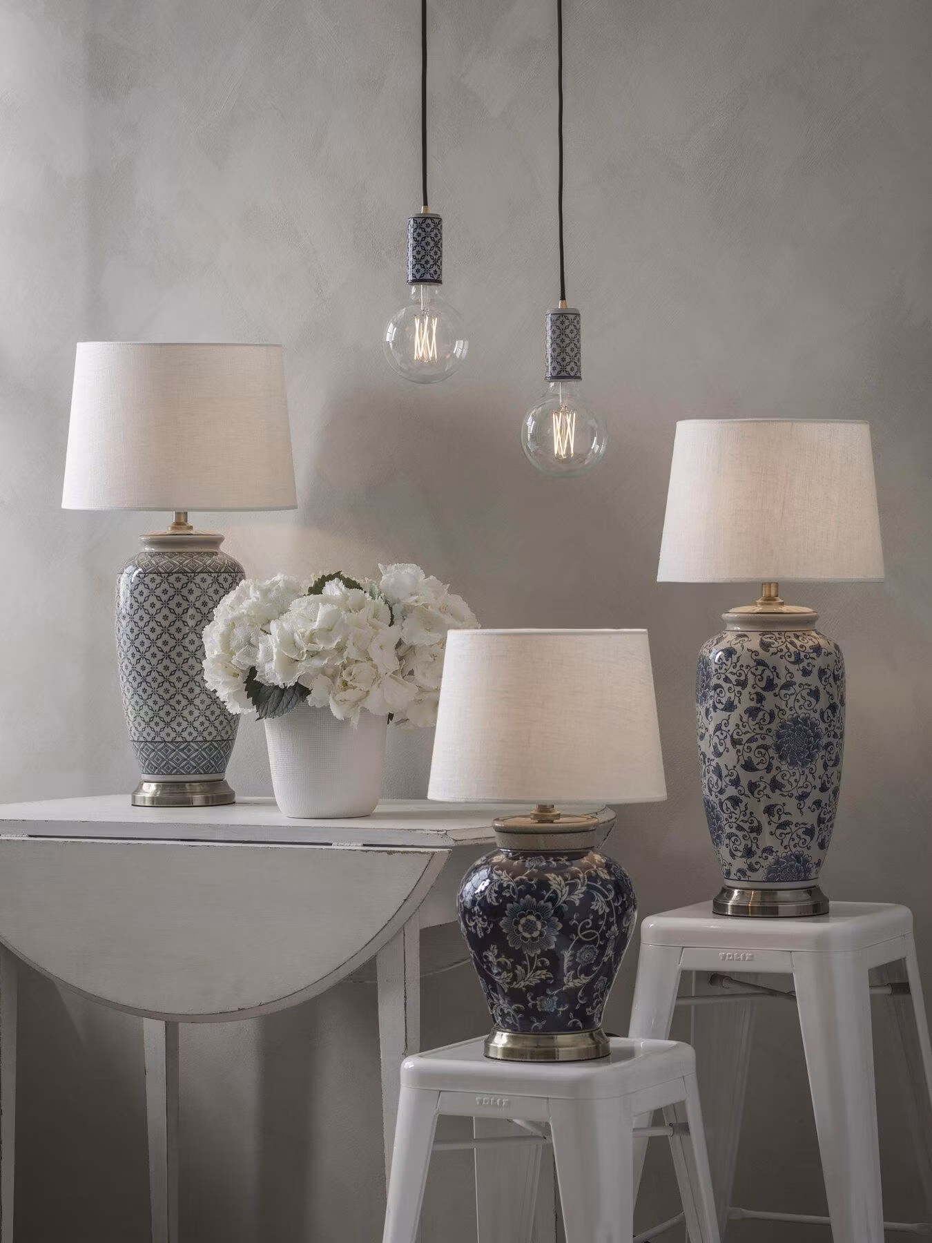 Bordslampa Li Jing Med lampskärm 68cm