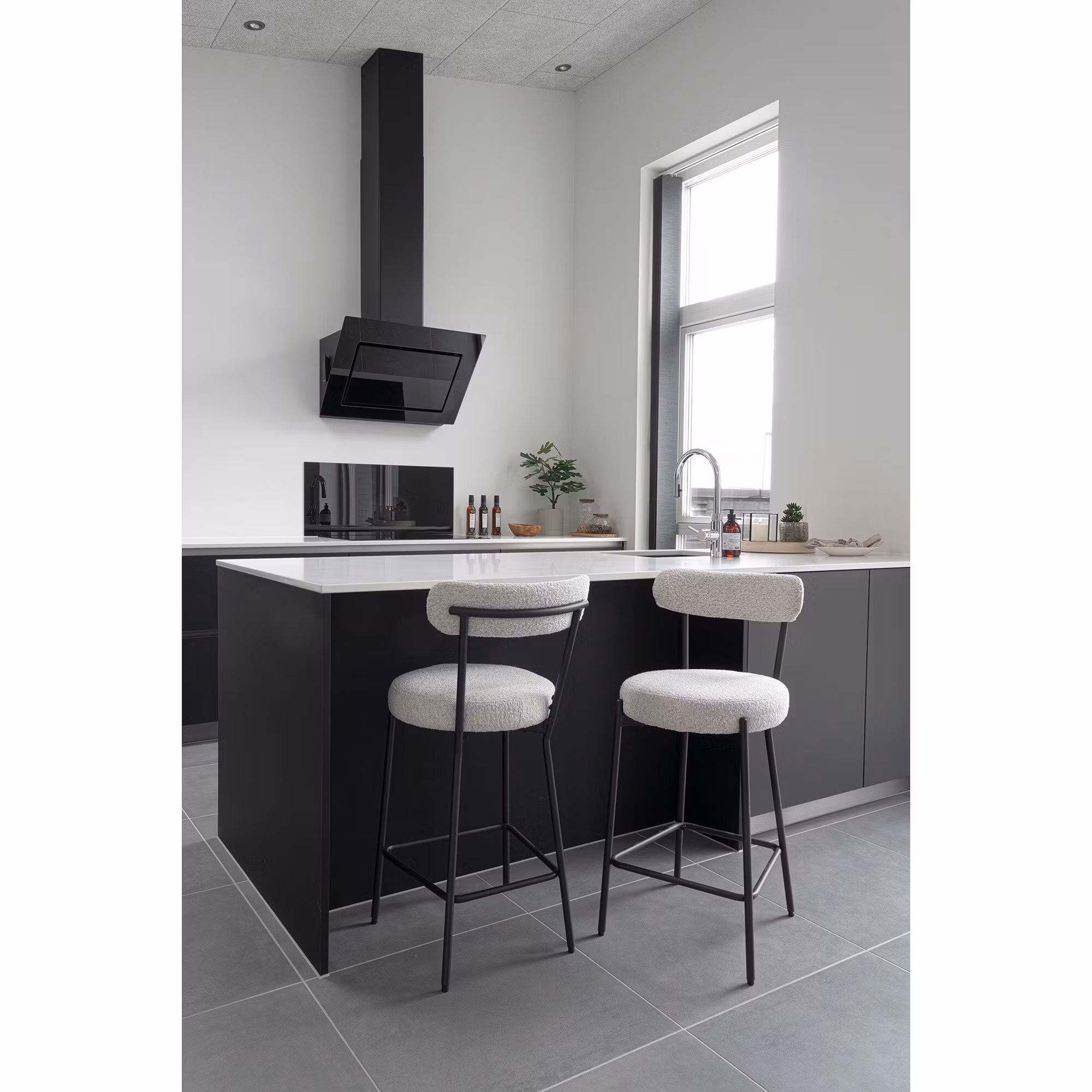 Badalona Counter Chair