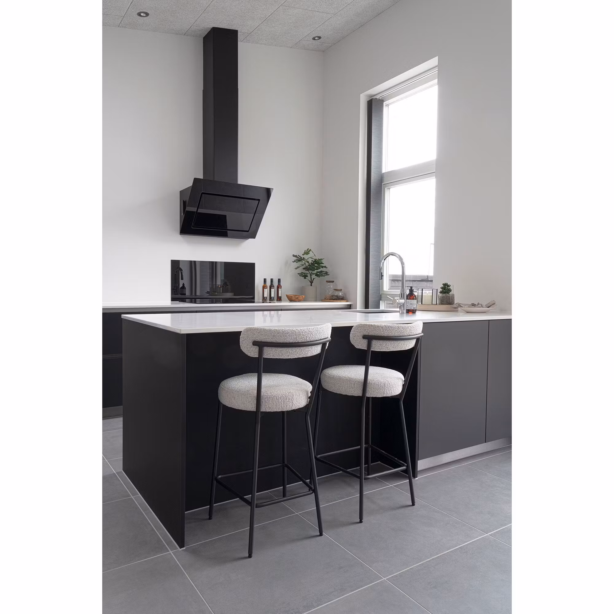 Badalona Counter Chair