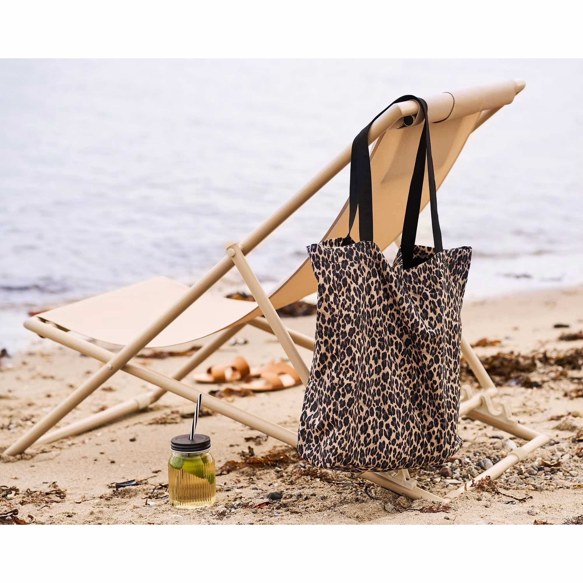 Ava Tote bag