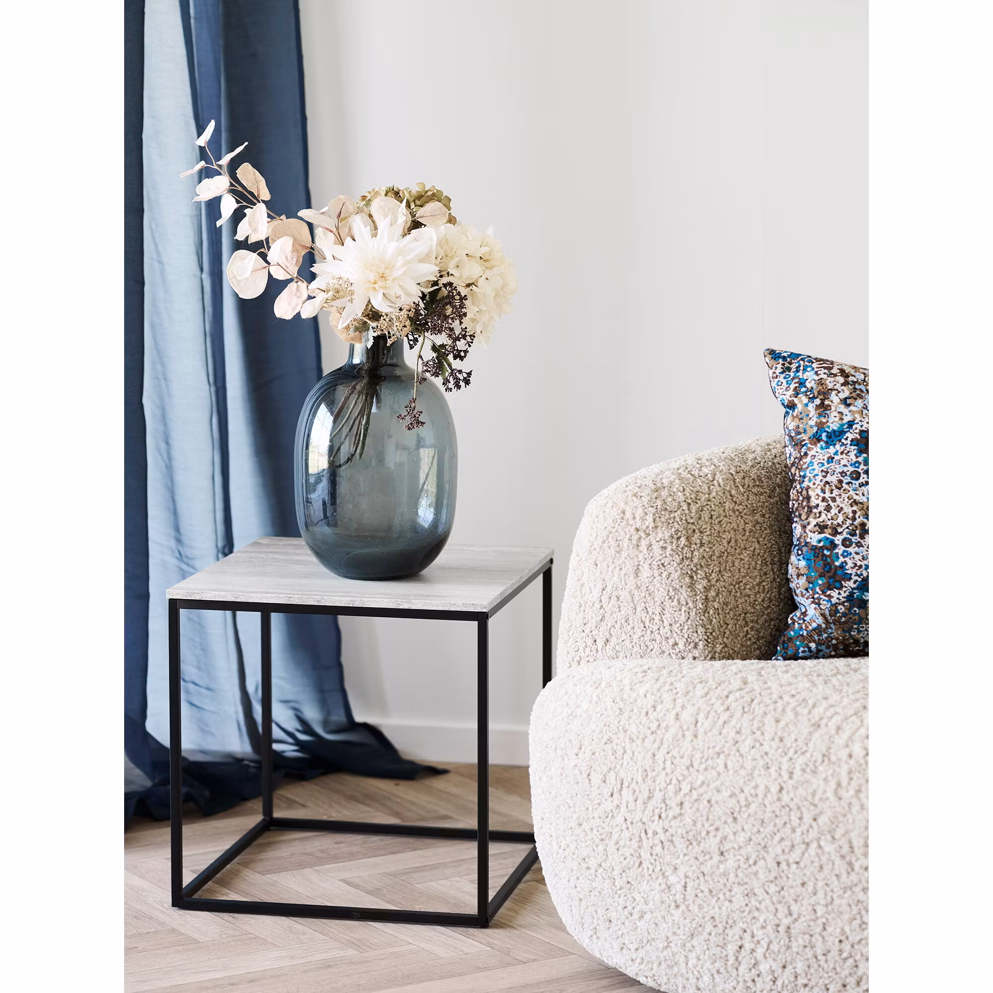 Vita Side Table