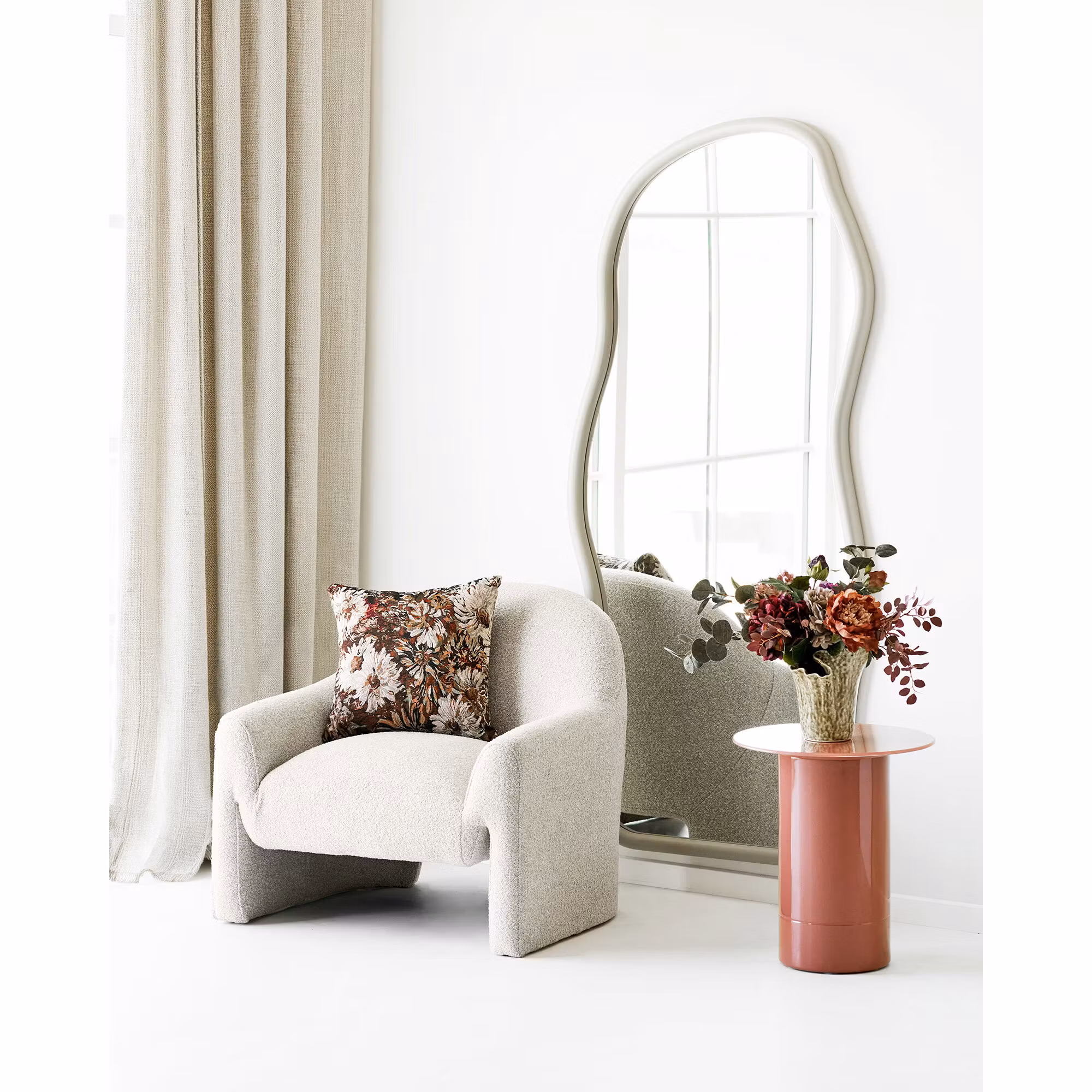 Florens Side Table