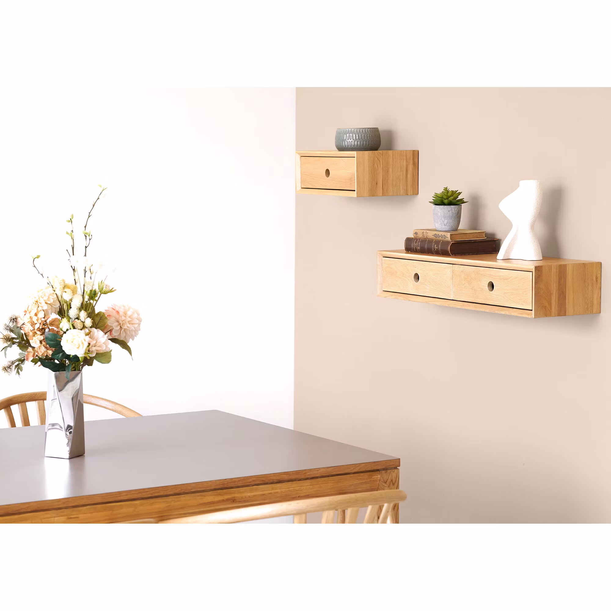 Luzern Wallmounted Chest