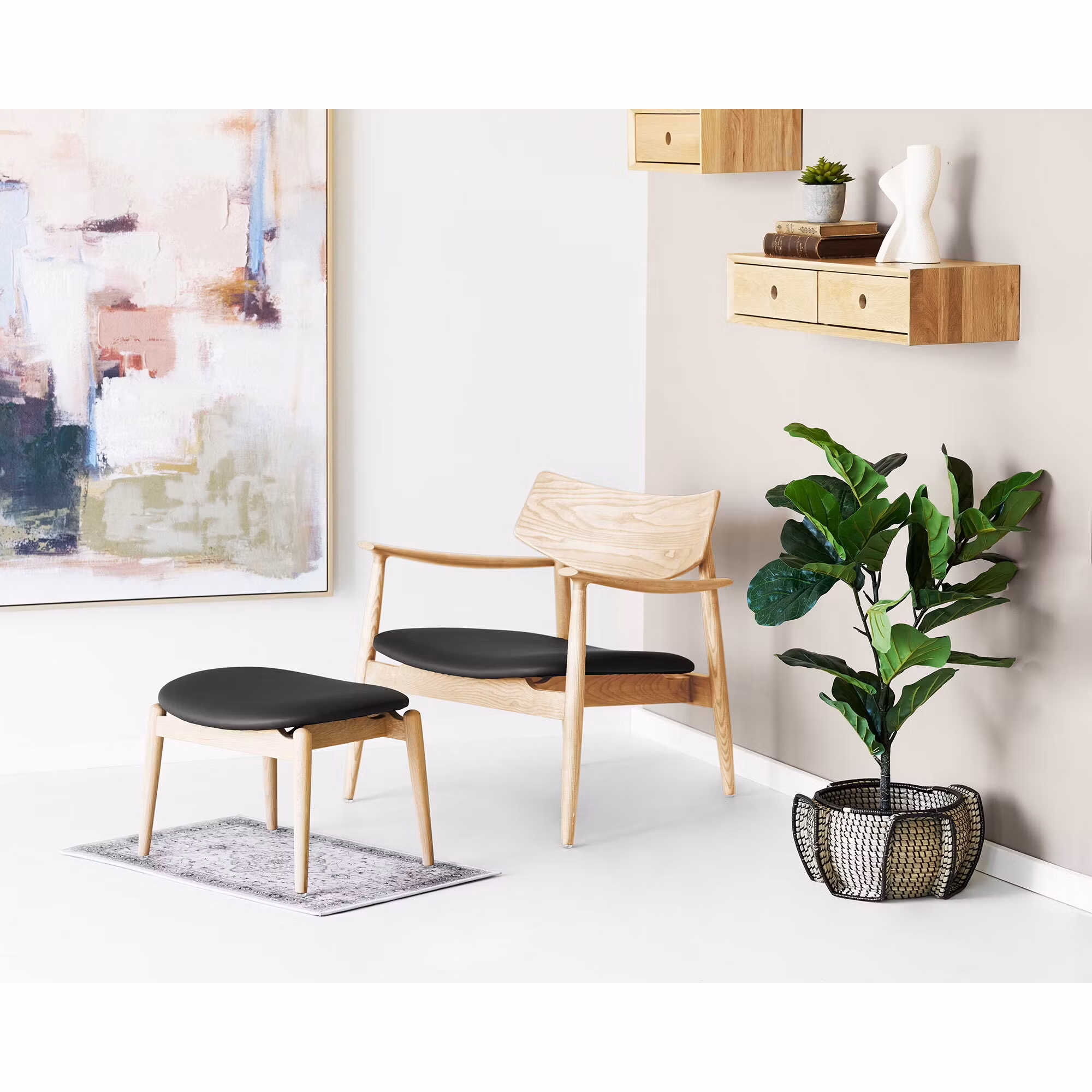 Luzern Wallmounted Chest