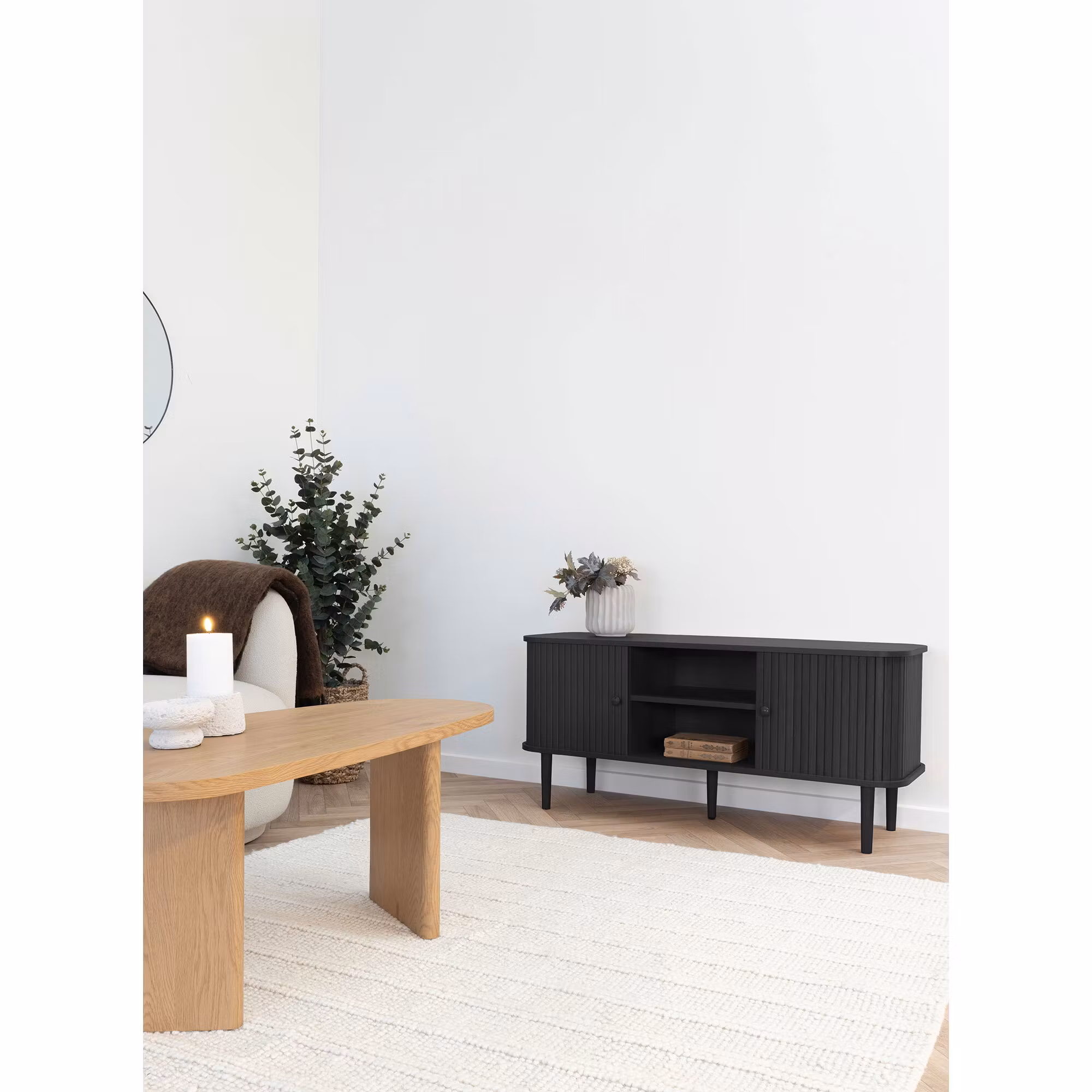 Nikko TV-bench